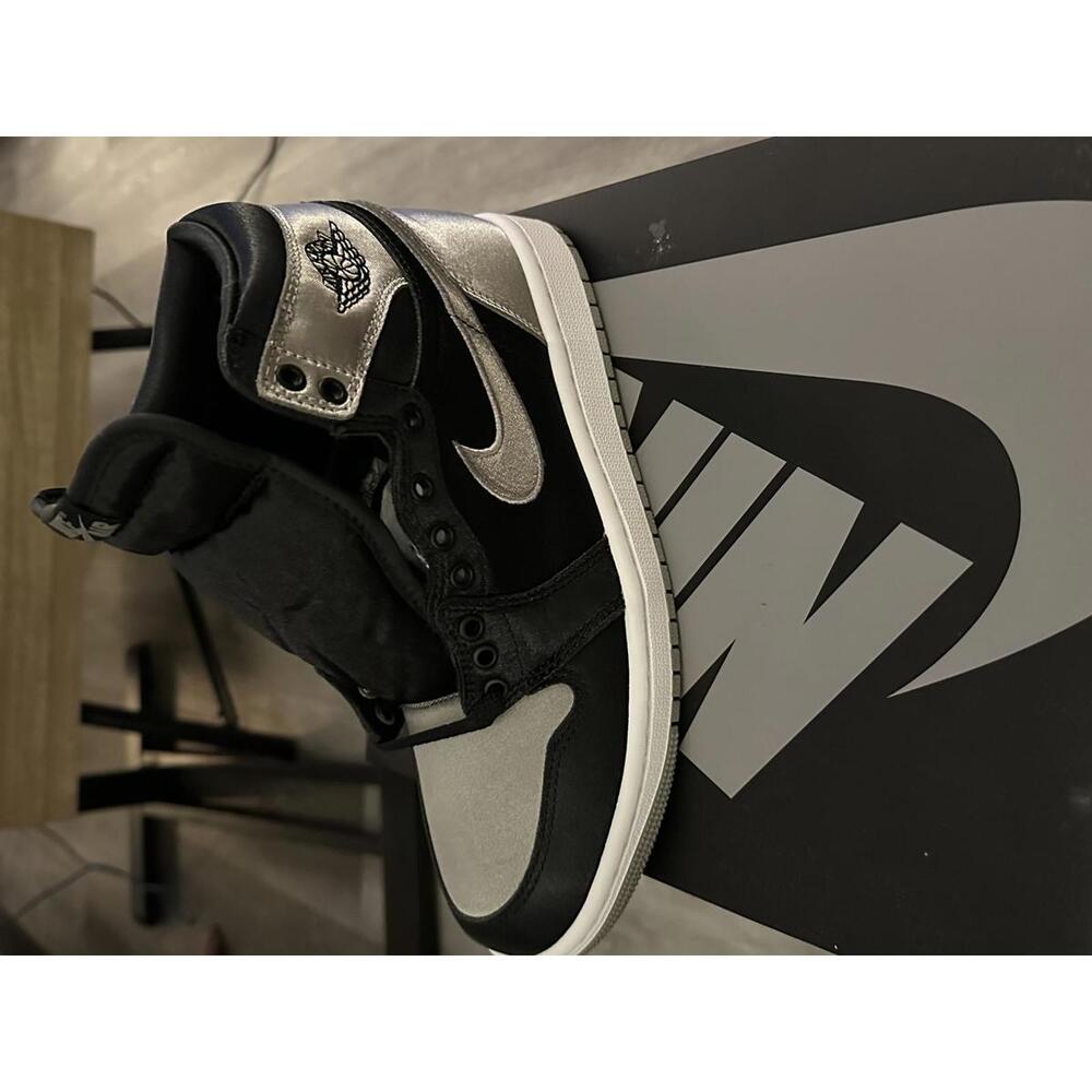 Jordan 1 Retro High OG Satin Shadow (Women's) Size: US W7